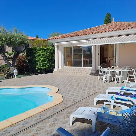 Maison 3 Avec Piscine A 5 Min A Pied De La Semesterbostad *