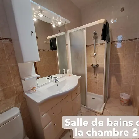 Maison 3 Avec Piscine A 5 Min A Pied De La *